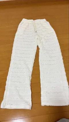 アイボリー パンツ Lサイズ