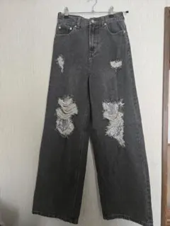 【値下げ】レースダメージ加工ストレートデニムパンツ