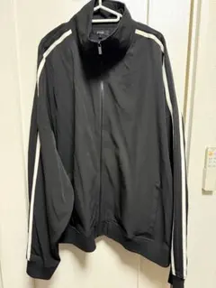 Item thumbnail for item 85a371ae-885a-4939-97fa-92c5067e4937