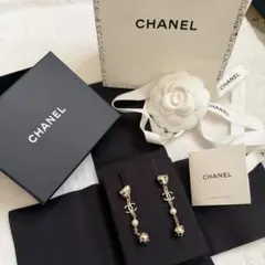 CHANEL シャネル ピアス