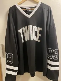 TWICE ユニフォーム Tシャツ オーストラリア - メルカリ