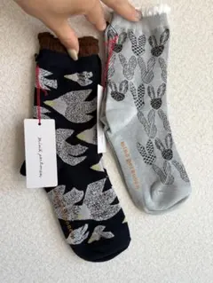 ミナペルホネン minä perhonen ボタニカル刺繍ソックス 2足セット
