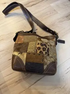 Item thumbnail for item 861fed7b-660e-4d76-868a-bdeb5b03b211