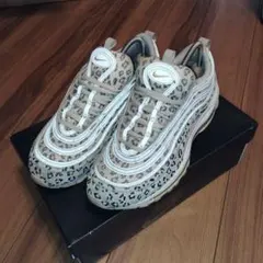 Item thumbnail for item b68b1684-0b41-4aad-8599-b5d4b1002085