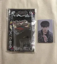 【JO1】回転トレカスタンド　鶴房汐恩