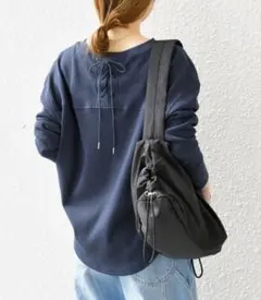 美品 SHIPS anyワッフル レースアップ ラウンドヘム プルオーバー