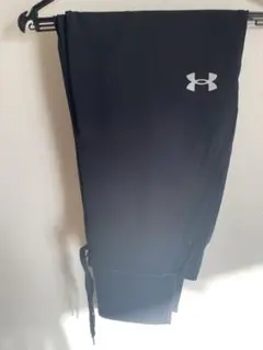 Under Armour ブラックパンツ　メンズLのサムネイル