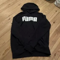 PUMA 黒 フード付きパーカー