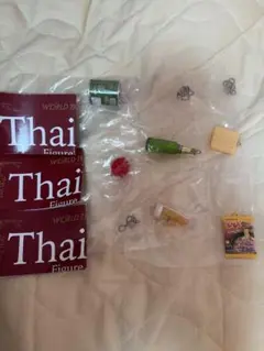 タイ　フィギュアマスコット　ガチャ