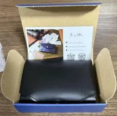 点と線　usuha peta クリスペルカーフバージョン　ブラック　右利き用 限界ギリギリの薄さとサイズに挑む！三つ折り財布「usuha-peta