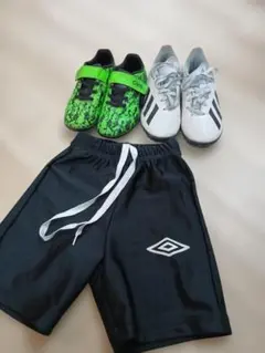 トレーニングシューズ17cm、18cm　　Umbro サッカーセット