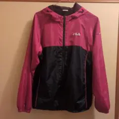 FILA フード付きジャケット ピンク/黒　ウインドブレーカー