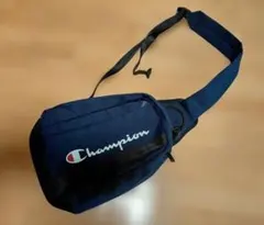 Champion ボディバッグ ネイビー