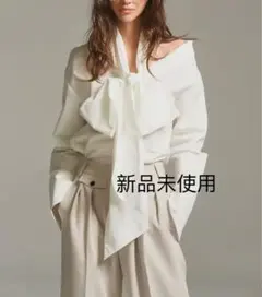 sheller Big Bow One Shoulder Shirt - メルカリ