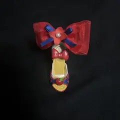 ディズニー プリンセスシューズ　キーチェーン　白雪姫