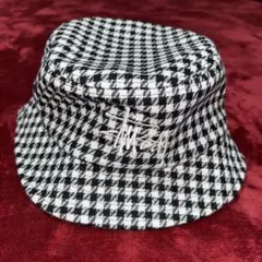 Item thumbnail for item 71cfb20e-215f-4d43-ac32-15a4c248b8b2