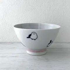 新品　波佐見焼　corottori 飯碗 シマエナガ 桃　バード　鳥のサムネイル