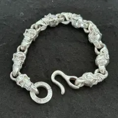 Item thumbnail for item 17c8d2c1-ae82-49cb-8f9a-be8ec0b6737c