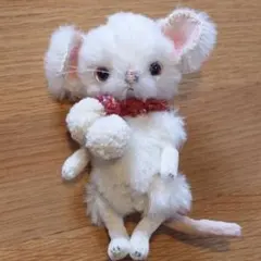 ハンドメイド作家さん テディベア クリーム色 猫 ぬいぐるみ - メルカリ