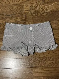 Bye Bye ストライプ ジーンズ フリル付きショートパンツ