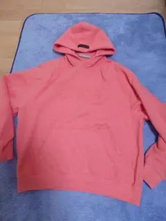 美品　ESSENTIALS FEAR OF GOD パーカー ピンク　メンズM