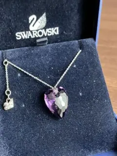★SWAROVSKI　スワロフスキー　ハートネックレス　大粒スワロ