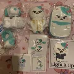 niziuマユカ　nizooルキャ　バッグチャーム　パッチンバンド　スヌーピー