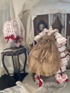 マリリン様専用ページ　オビツ24用お洋服と赤いドレ2点まとめ