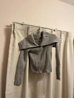 オフショルダーリブ編みセーター グレー