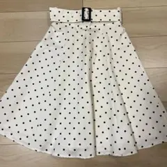 アプワイザーリッシェ　ドットベルトスカート