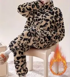 【新品】ふわふわレオパード柄パジャマ　ルームウェア　L　フリース