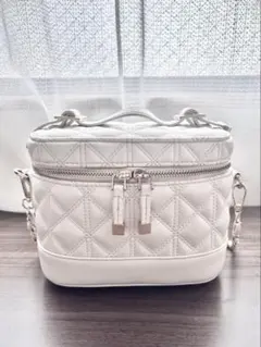 RANDA バニティバッグ クリーム アイボリー