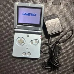 ゲームボーイアドバンス SP シルバー 本体　充電器付き