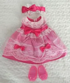 メルちゃんきせかえセット　ピンクのおひめさまドレス