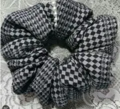 Item thumbnail for item e987434b-6c59-4577-9dfe-2f26c40e8d81