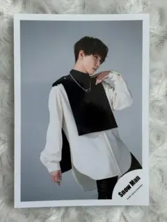 渡辺翔太⑪ SnowMan 公式写真