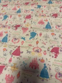 生地　綿100% シンデレラ　プリンセス