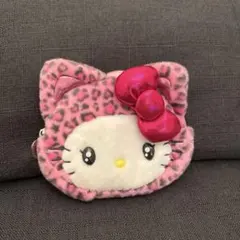 ハローキティ ヒョウ柄ポーチ