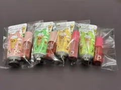 ハンドクリーム＆カラーリップグロス4セット　プチ プレゼント　クリスマス