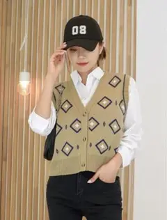 sheinで買いました。DAZY カーディガンベスト