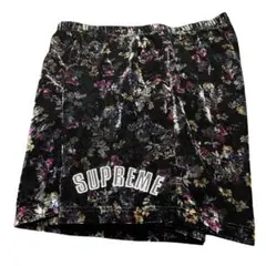 2025年最新】supreme ベロアパンツの人気アイテム - メルカリ