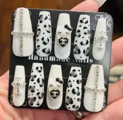 No.110❤️cc風*キティ*ヒョウ柄ネイル*バレリーナ型Mサイズ【現品のみ】