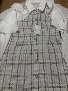 新品未使用 ツイードフリルスリーブミニワンピース