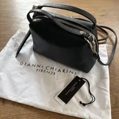 tamo様専用】ジャンニキアリーニ ショルダーバッグ シボ革 黒 2way
