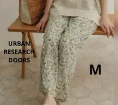 URBAN RESEARCH DOORS フラワープリントイージーパンツのサムネイル