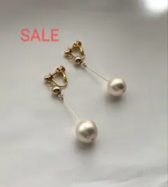 （213）ハンドメイドアクセサリー　ゴールドイヤリング