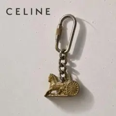 CELINE♡セリーヌ 馬車チャーム ゴールド キーホルダー キーリングのサムネイル