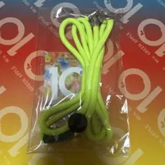 ミセスグリーンアップル　スマホショルダー