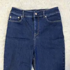 Item thumbnail for item f331b584-3ffa-45bd-9538-9394d787fc90