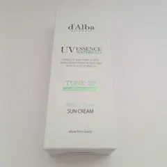 50ml緑 d'Alba UV ESSENCE WATERFUL+